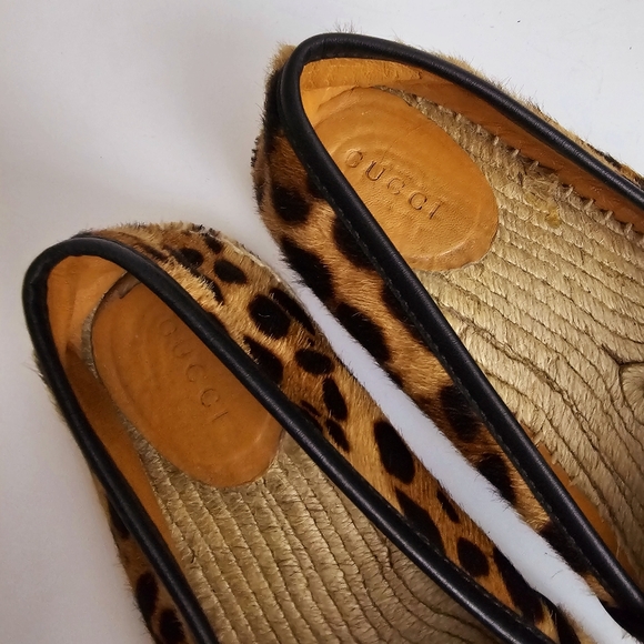 Gucci Animal Print Slip-on - Picture 5 of 12